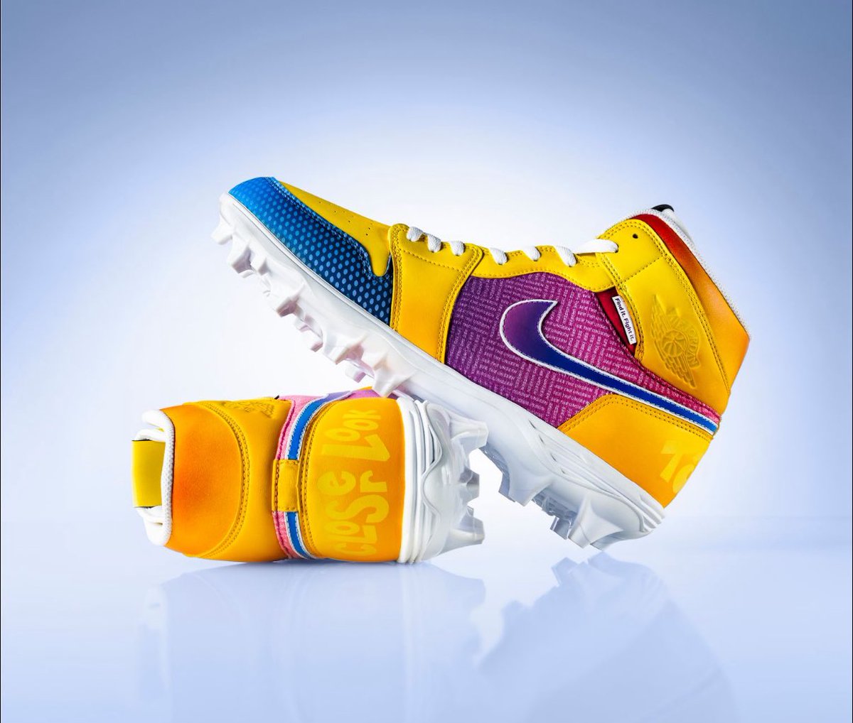 jonmachota's tweet photo. Cleats Dak Prescott will be wearing tomorrow for this year’s My Cause My Cleats game. Baylor Scott & White Health is partnering with Dak, the Cowboys and the Faith Fight Finish Foundation to help spread the message about the importance of early cancer screenings.

They also created one of the world’s smallest pair of cleats to encourage football fans to “look closer” – both at his cleats and at their own health through early detection.