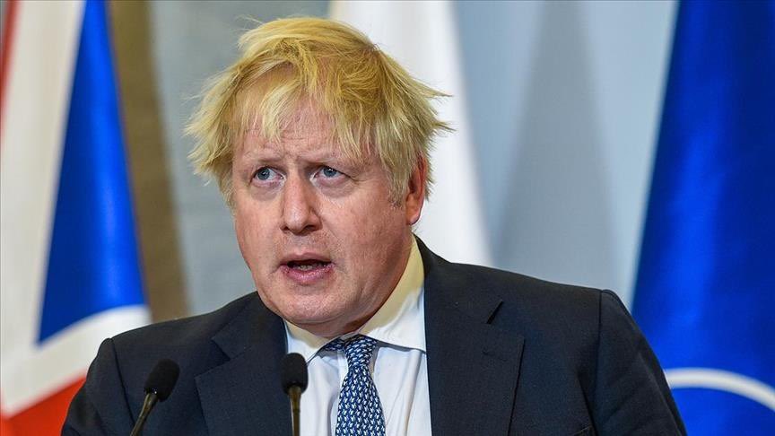Boris Johnson a qualifié le plan de Trump pour l'Ukraine de « trahison totale »
« C'est une trahison totale de l'Ukraine... C'est Munich », a déclaré Johnson, faisant référence à l'accord de 1938 par lequel Londres et Paris ont permis à Hitler d'occuper la Tchécoslovaquie.