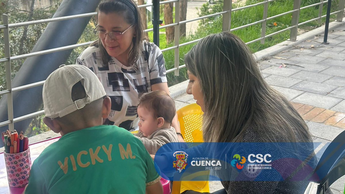CSC_CUENCA's tweet image. ¡Visita el nuevo parque del Arco! 

✅ Un espacio renovado con juegos divertidos para los más pequeños de casa, perfecto para disfrutar de un día en familia.

Además, te invitamos a recorrer nuestro stand informativo, donde podrás conocer más sobre el trabajo que realizalos