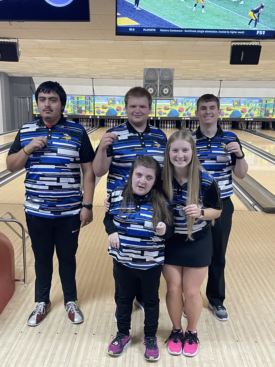 Lakeview Unified Bowling with a 2nd place today at the Fremont Tournament! #lakeviewvikes