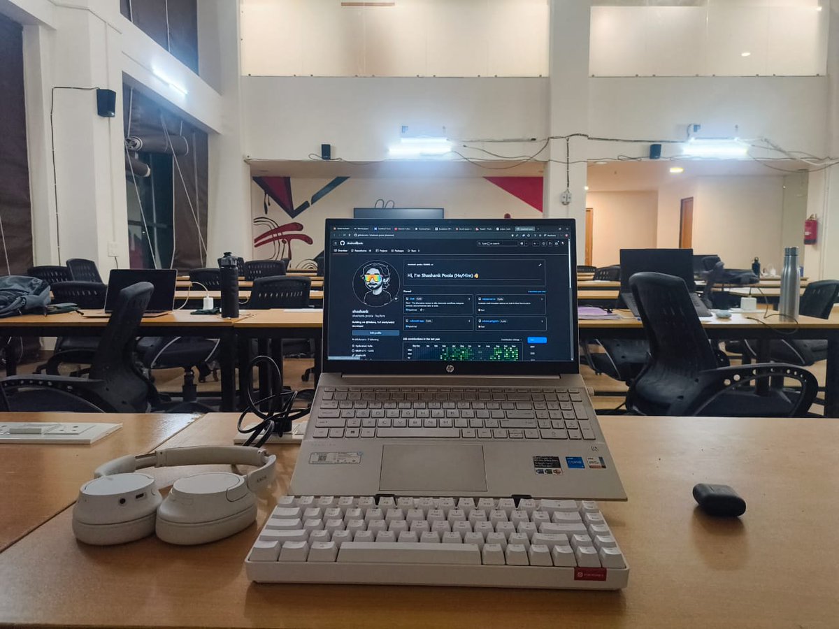 shashankpoola's tweet image. working on a chrome extension

- It will be simple and effective and iam facing a same issue, it will resolve my FOMO.