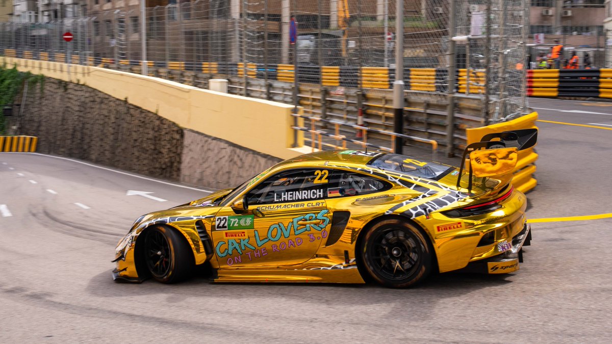 Liveries that were just 🔥! Throwback to our favourite moments from this year's Macau Grand Prix, featuring Schumacher CLRT, <a href="/absolute_racing/">Absolute Racing</a> and @phantomgracing's beauties as they took on the legendary Guia Circuit. We can't wait to be back soon. 😍 #PorscheCustomerRacing