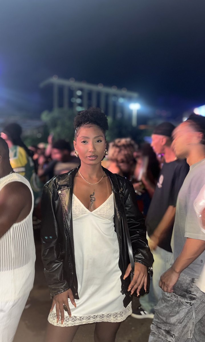 ✨