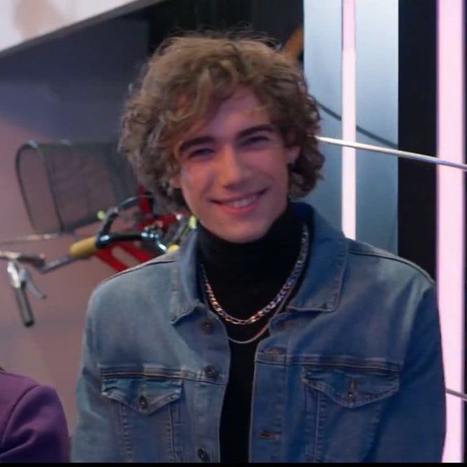 dailybelmonte's tweet image. this or that 

QUEREMOS MARGARITA DOS