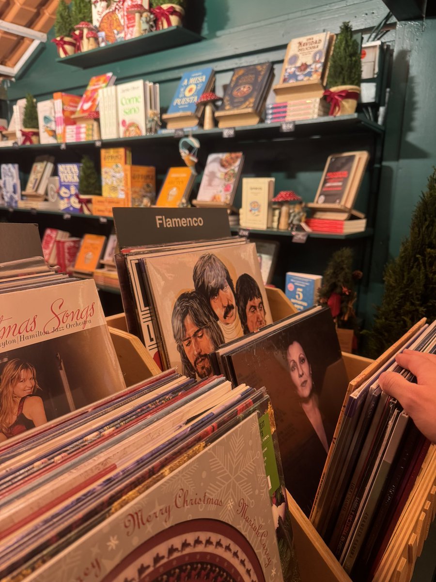 peor día para ir al mercadillo de nuevos ministerios ✅