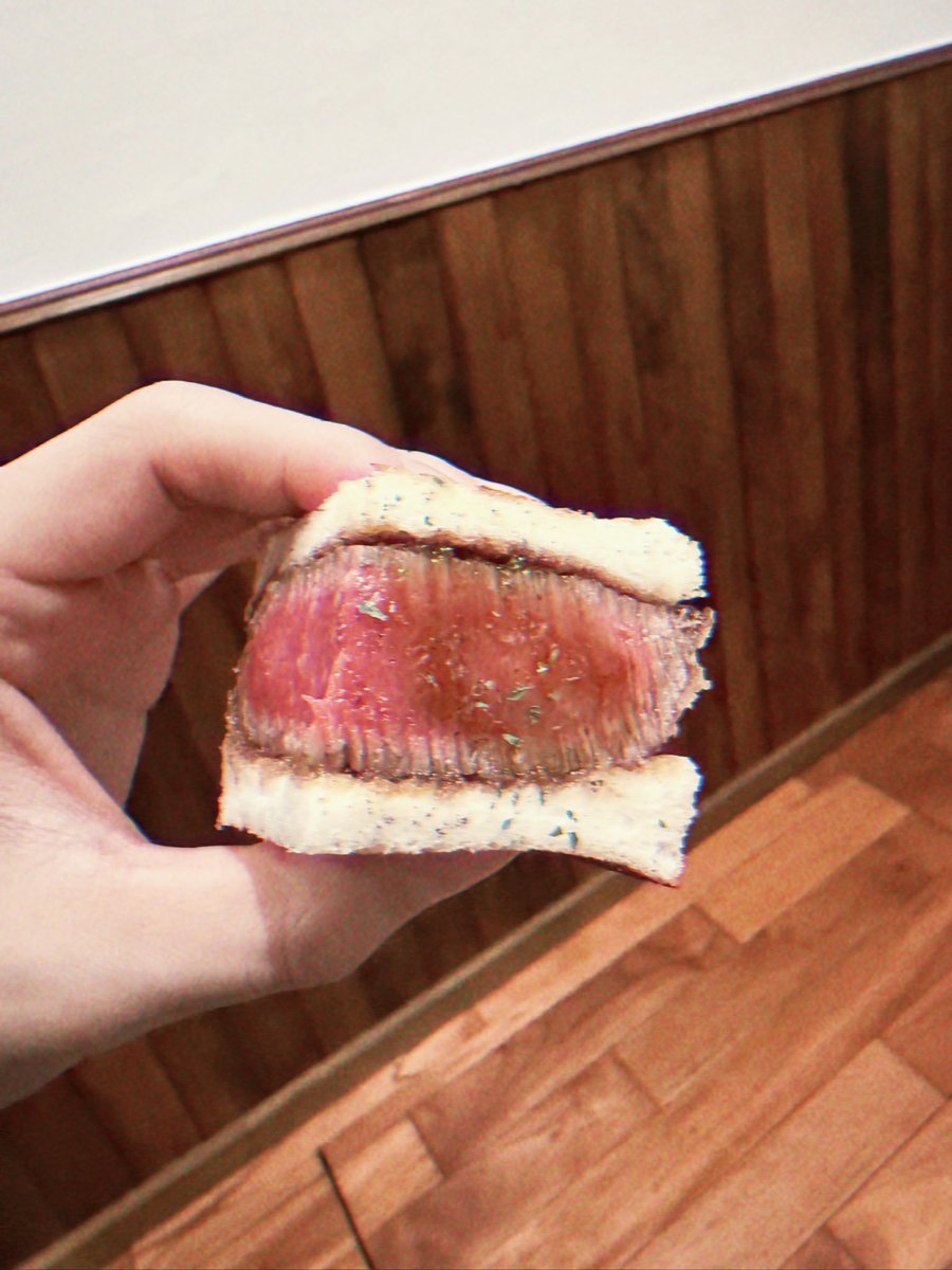 おはよーーー！

今日は勤労感謝の日！

勤労を尊びつつ、自分へのご褒美も大切よね

美味しいご飯と楽しい時間をありがとうございます🥹🙏✨ｽｷﾞﾀｻﾝｺﾞﾁﾃﾞｽ