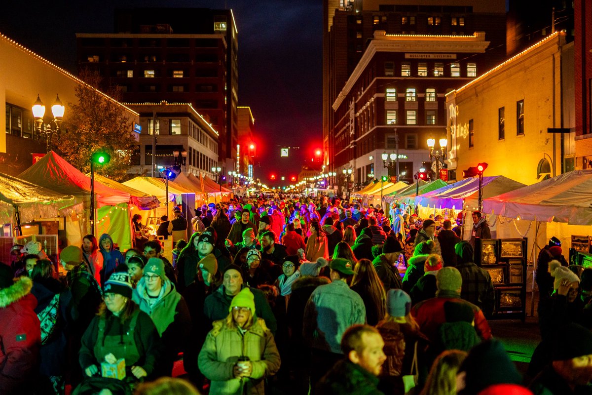 SilverBellsintheCity tweet media