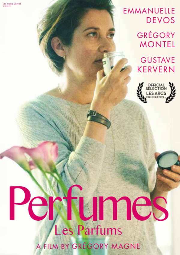 فیلم عطرها (Les Parfums) یه فیلم کمدی فرانسویه و محصول سال 2019. شاید خود فیلم ارزش هنری آنچنانی نداشته باشه، اما نکات ریز و جالبی از زندگی یه عطرساز حرفه‌ای رو به تصویر می‌کشه. به عنوان نمونه، عطرسازها باید خیلی مراقب حس بویاییشون باشن و اجازه ندن هر بویی شامه‌شون رو درگیر کنه!