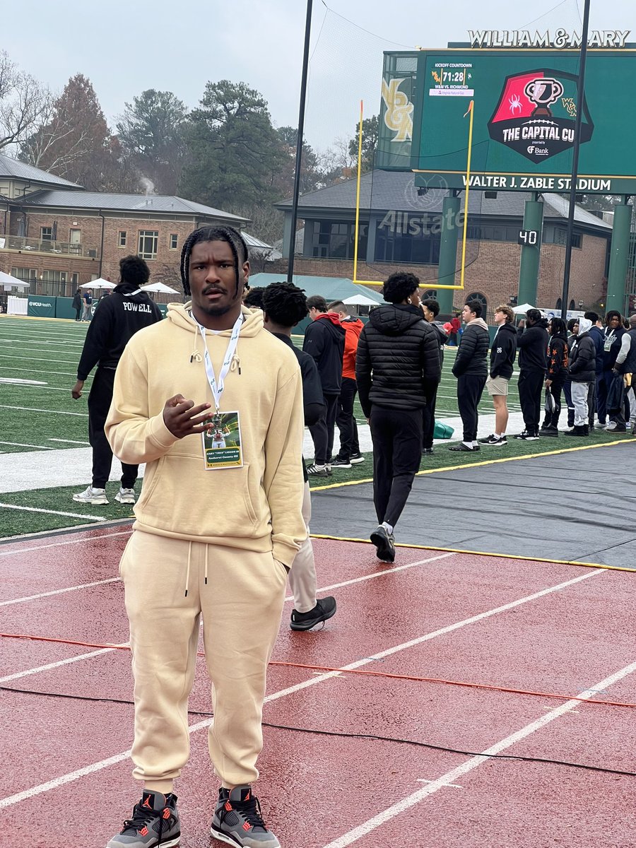 Great Visit with Family <a href="/Jordyn_isyuneak/">Jor’dyn whitelaw</a>  and Gameday <a href="/WMTribeFootball/">William & Mary Tribe Football</a> thank you Coach <a href="/CoachMikeLondon/">Mike London Sr. ⚔️</a> ‼️‼️

<a href="/DillonBryant_/">Dillon Bryant</a> <a href="/CoachDowl/">Coach Ras-I Dowling</a> <a href="/BoRevell/">Bo Revell</a> <a href="/DLRunStoppers/">Keenan Carter Sr.</a> <a href="/CoachBlackstock/">Darryl Blackstock</a> <a href="/kjarrell5/">Kevin Jarrell</a> <a href="/CoachMMaloney/">Mike Maloney</a> <a href="/George_White16/">George White</a> <a href="/ariha_d3/">Ariha</a> 

#KeepingtheFaithandFocus