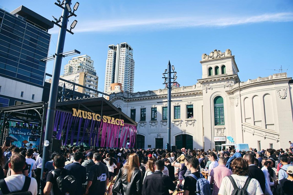 EFDevcon's tweet image. That&apos;s a wrap!

Thank you to everyone who attended Devconnect ARG.
We can&apos;t wait to see you again for the next one  in 2 years