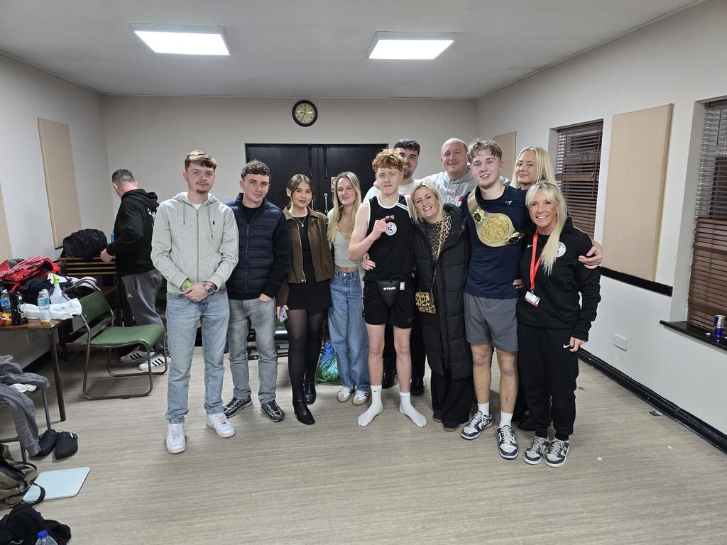 Ro fought brilliantly for his 1st amateur bout but lost on points. However, <a href="/ellis0410/">Ellis Holloway</a> is the new South West Challenge ABA Champion. A really proud evening for the Holloways.