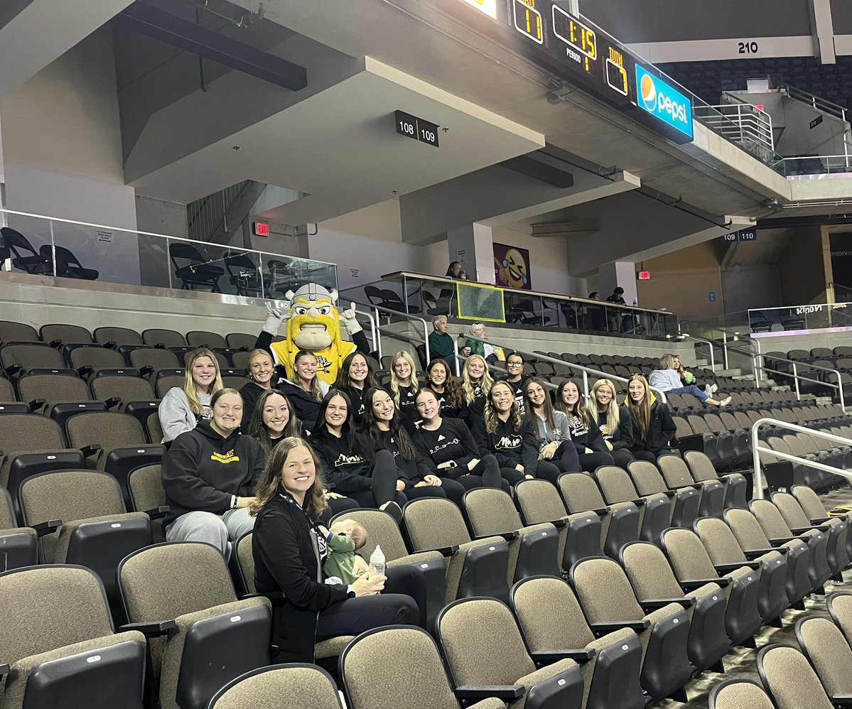 Norse supporting Norse!