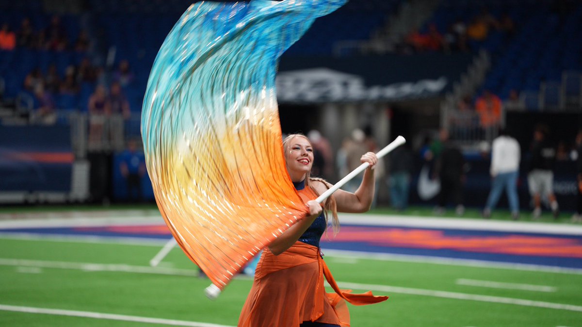 Shoutout to the best band out there…<a href="/UTSASOSA/">SOSA Spirit of San Antonio</a>!