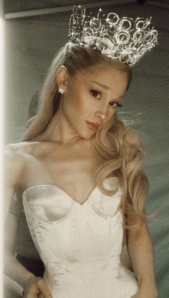 luvtooharddd's tweet image. 