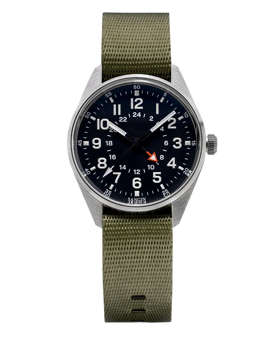 harveyspistols's tweet image. How would y&apos;all feel about an @sangininst Overlord giveaway sometime?