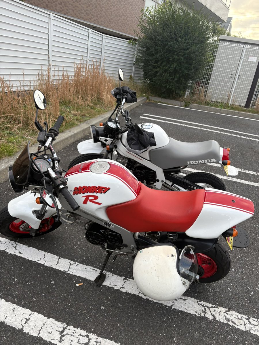 sampo_88dohc's tweet image. さぁ！
モンキーRミーティングに行きますよ〜