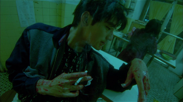 TheCinesthetic's tweet photo. Fallen Angels (1995) dir. Wong Kar-Wai https://t.co/8ROVJlkqZP