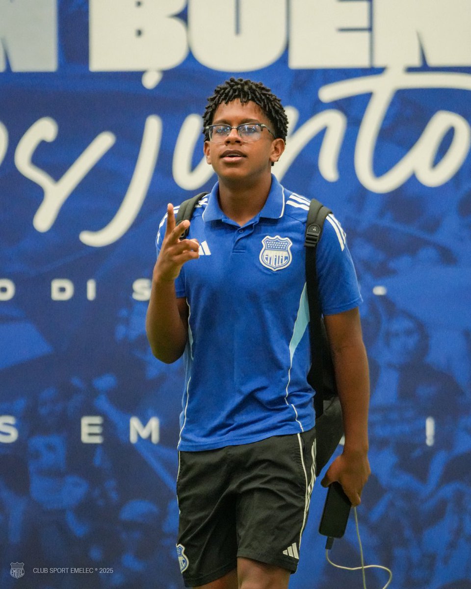 CSEmelec's tweet image. Ya estamos en nuestra casa.

#VamosEmelec ⚡️