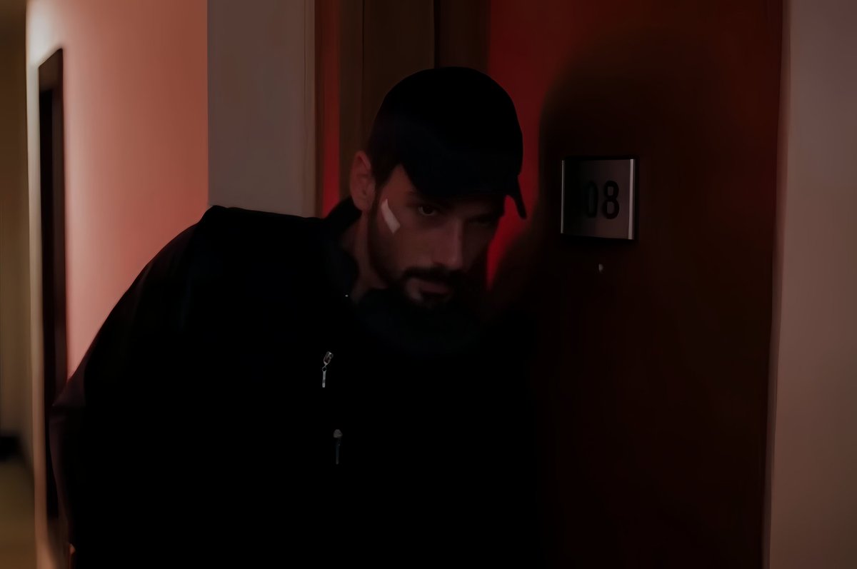 bashqali10's tweet image. 🥷🏻- 𝐇𝐀𝐈𝐃𝐄𝐑 𝐀𝐋𝐈  -🥷🏻.                        
#DenizCanAktaş #YerAltı