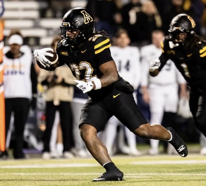 Appalachian State RB Jaquari Lewis vs Marshall

• 175 Rushing yards 2 TDs
• 5 rec 39 yards 

🔥🔥