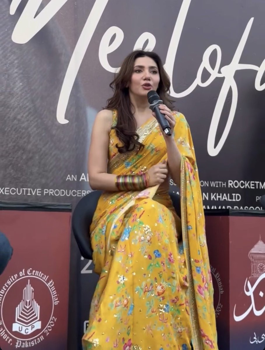 marshmellowand's tweet image. all sarees by Pakistani designers here btw