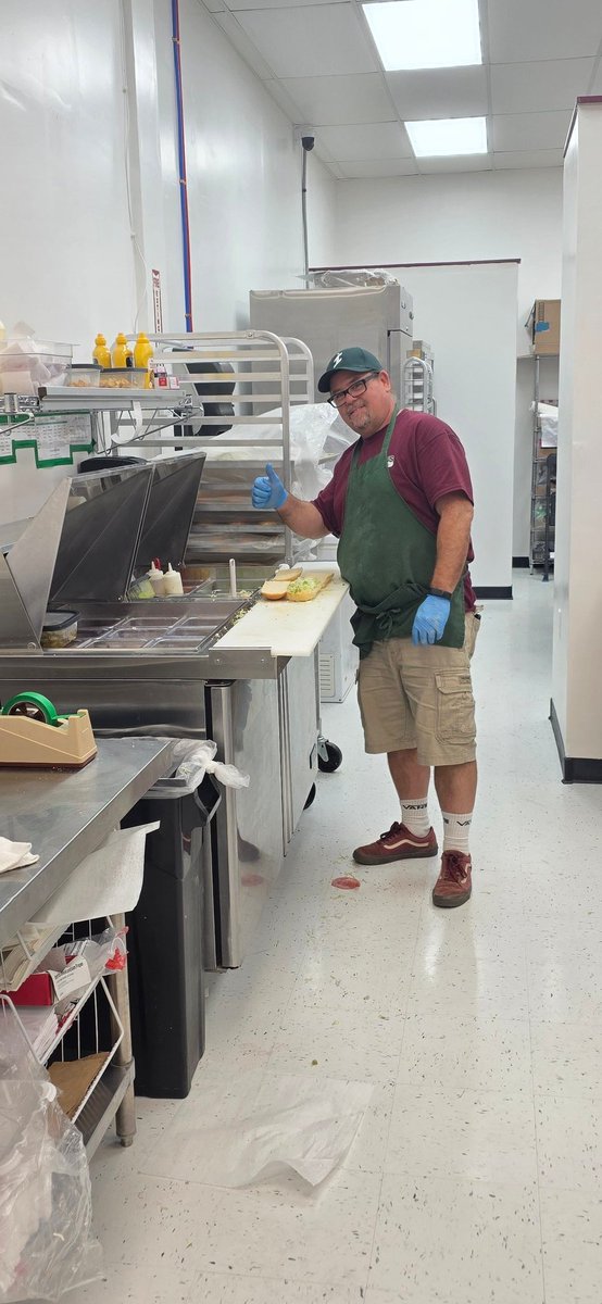 DiningOutDuVall's tweet image. So glad the wait for this fave was MUCH MUCH shorter than it was last time! 😄 #21years #Iggys #subshop