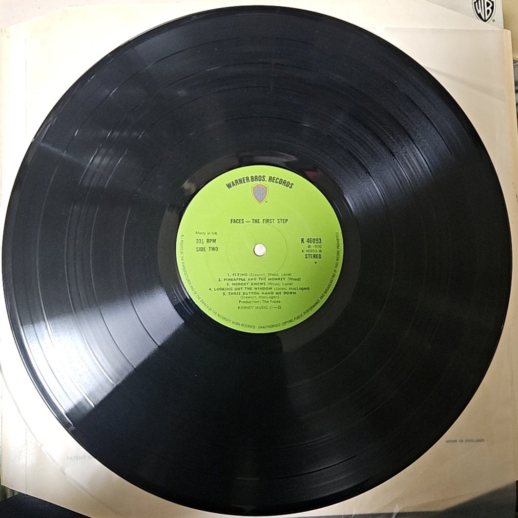 sexyedamurajap1's tweet image. #FACES
#フェイセズ
#FIRSTSTEP
#ロッドスチュアート
#rodstewart 
#kennyjones
#ronnielane
#ronwood
#ianmclagan 
#wickedmessengar
#devotion
#shakeshuddershiver 
#stone
#aroundtheplynth 
#flying
#pineappleandthemonkey
#lookingoutthewindow
#threebuttonhandmedown
#vinly 
#LP
#beatboom!