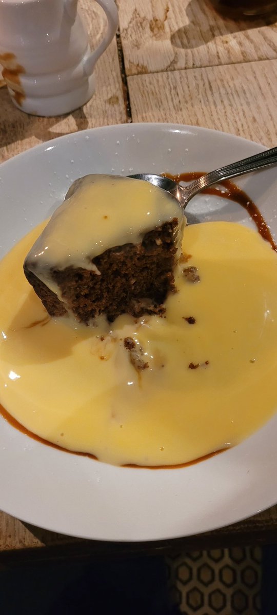 AndrewMcCrack17's tweet image. Great food tonight at The White Lion, Hampton-in-Arden