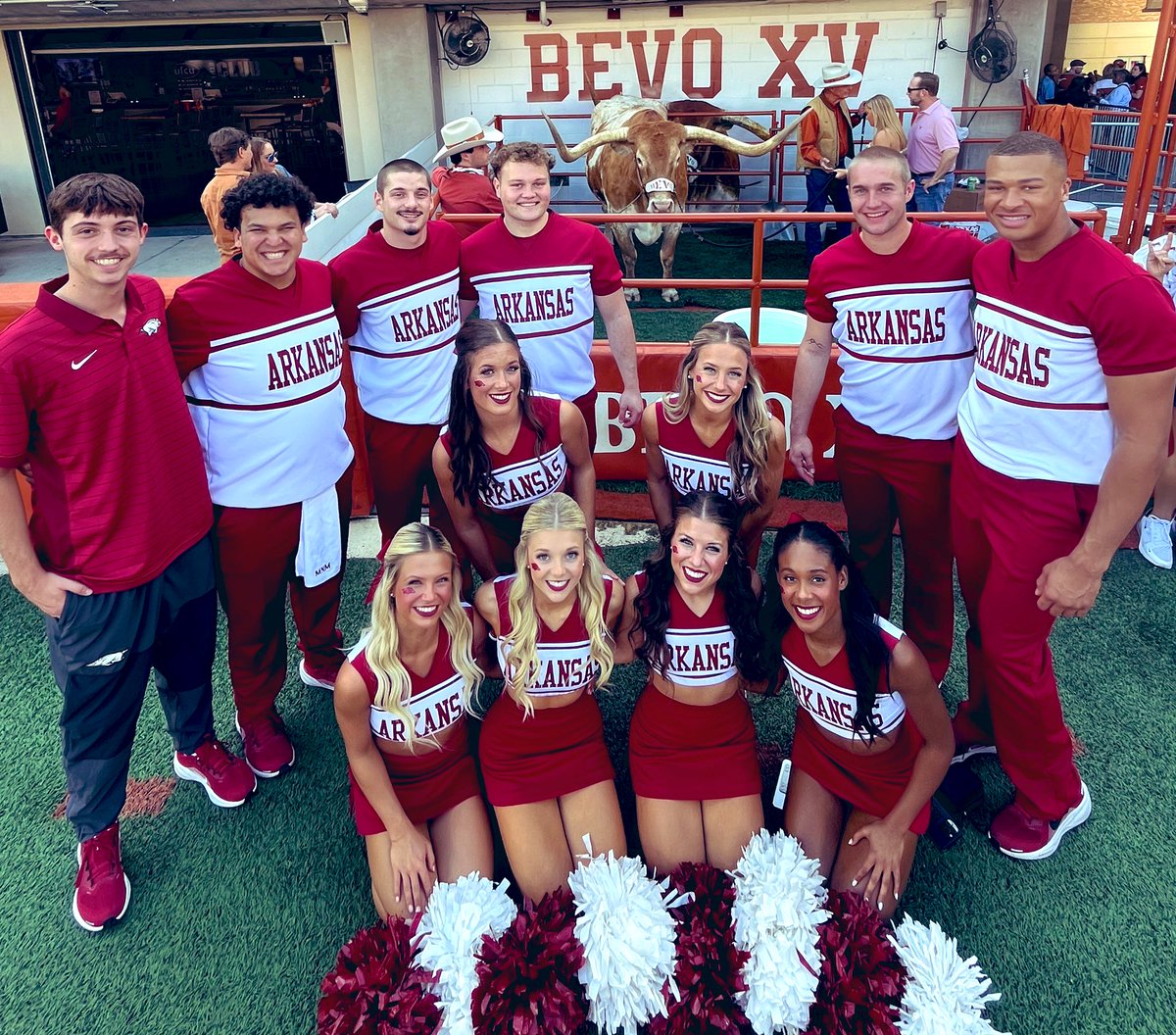 🐗 Razorback Spirit Squad tweet media