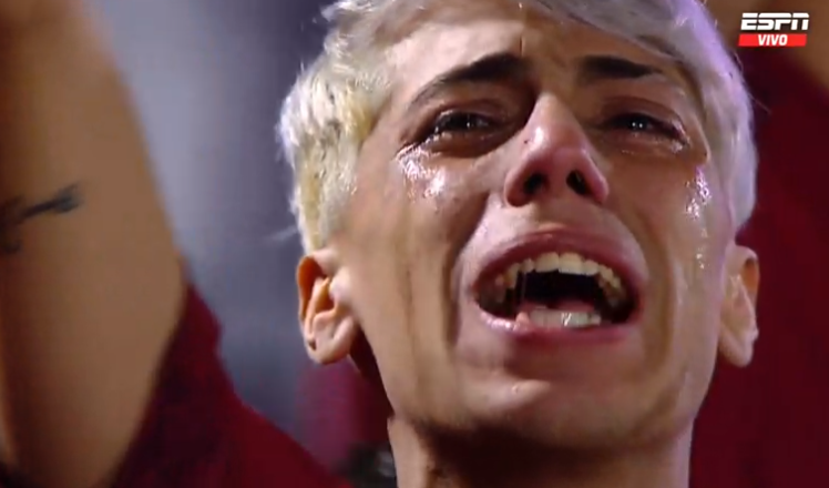 Miguelon1924's tweet image. Lanús campeón de la Copa Sudamericana.

El granate le gano en la final a Alianza Lima.