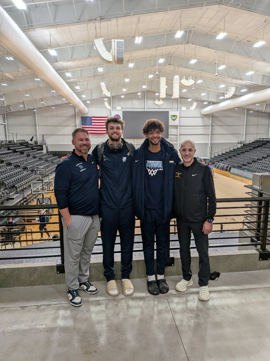 Great day getting to watch former players <a href="/ParkerDay07/">Parker Day</a> and <a href="/lil_ju_lew/">𝕵𝖚𝖑𝖎𝖆𝖓 𝕷𝖊𝖜𝖎𝖘</a> compete against my guy <a href="/coach_djokaj/">Gjon Djokaj</a> today. #reachreunion #beLEGENDARY