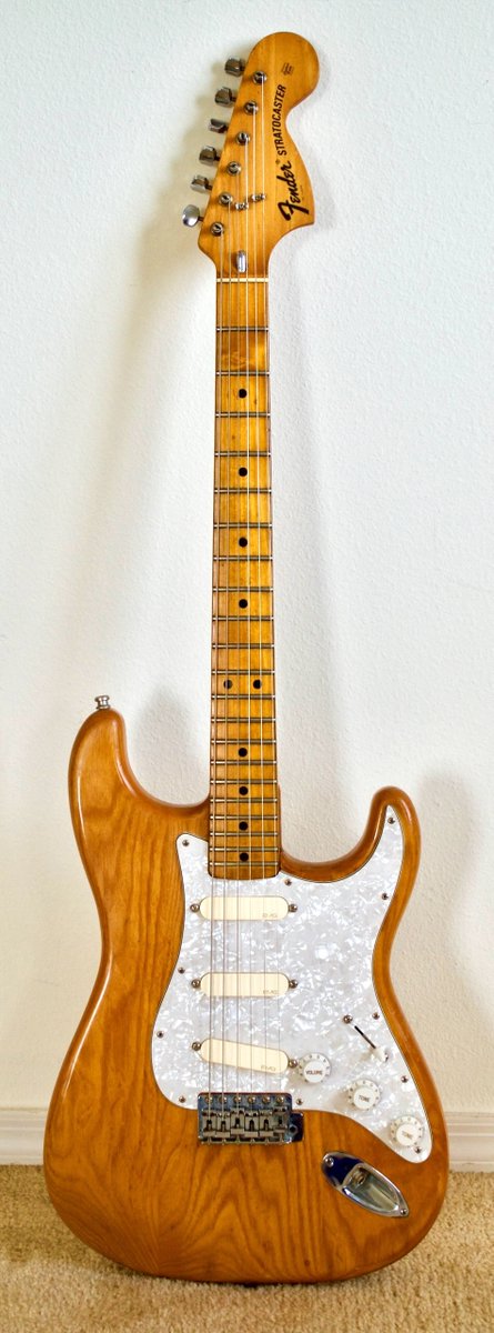 sageofstones's tweet image. 1974 Natural Fender Strat.
#guitar #Fender #Stratocaster #Straturday