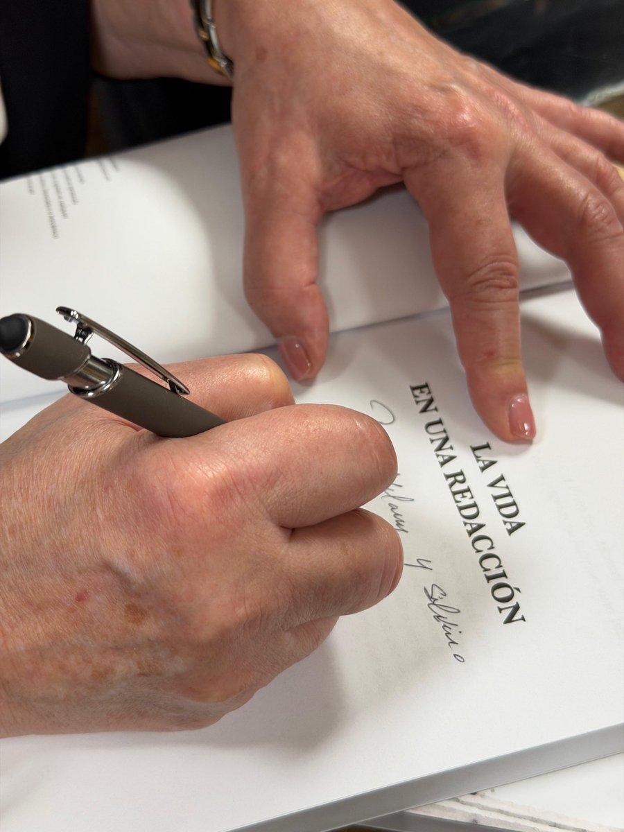 gracielarequena's tweet image. ¡Muéranse de envidia! Una de las mejores fotos.