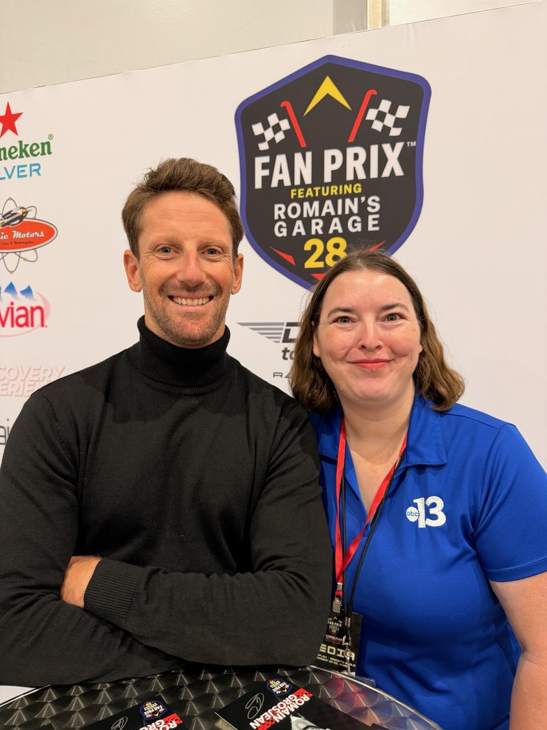jarahwright's tweet photo. It was a pleasure to speak with @RGrosjean. I'll have more coming up tonight on KTNV and https://t.co/oGRrgfPhWT #FanPrix #F1 #LasVegasGrandPrix #LVGP https://t.co/8OvrxPjsF0