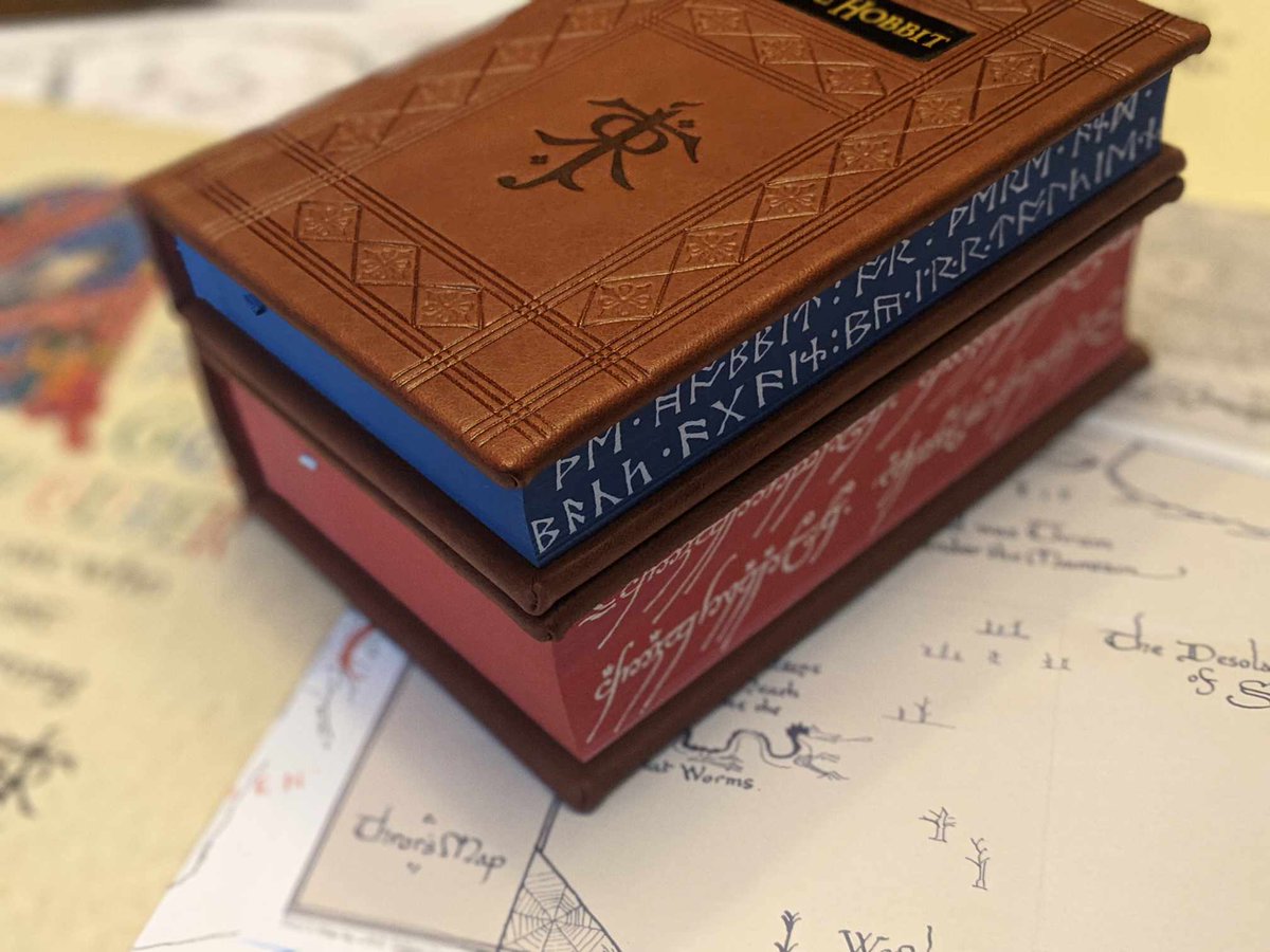 AHomelyHouse's tweet image. Six days left to enter the Medieval Tolkien giveaway. Is this set going to be yours this Christmas?
rafflecreator.com/pages/93383/me…