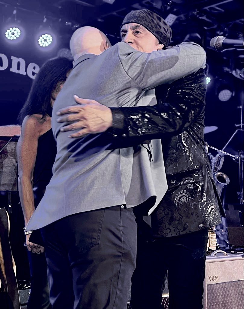 SpringNuts_'s tweet image. Happy Birthday to the legend, the consigliere of E-Street, the Disciple of Rock and Soul, and one helluva Mensch @StevieVanZandt !! Thank you for all you do for @TeachRock , for standing up for what is right and just in this world unconditionally, and for all your love and…