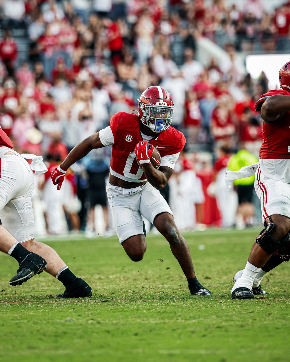 AlabamaFTBL's tweet image. 🔥8 rushing TOUCHDOWNS 🔥

Most in a game since September 29, 1979.