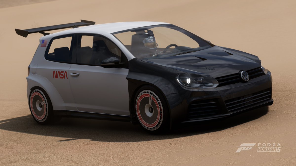 RallyzX360's tweet image. Thought I&apos;d base a livery on one of theirs - seems fair 🤣 Livery 107 982 882, and 413 131 216 for the tune.

If only their model was as good as the render ...