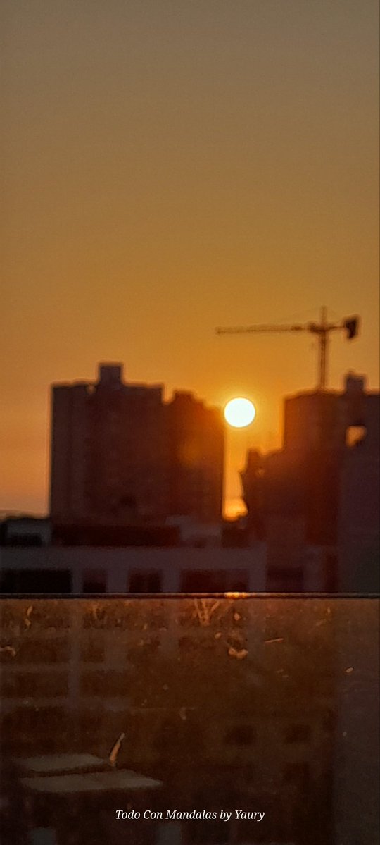 anyasi26's tweet image. Atardecer limeño #Lima