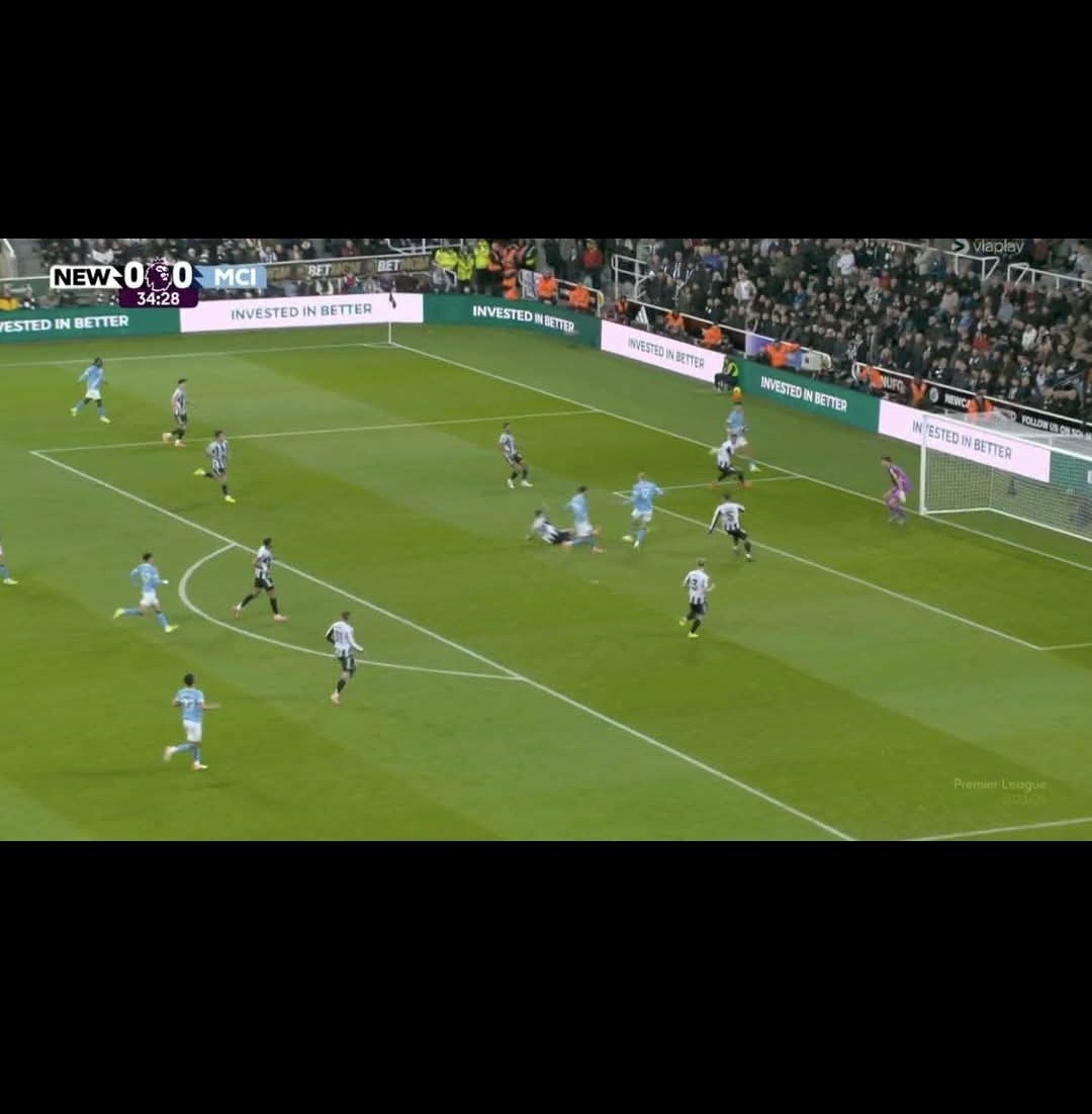 Sewelld22's tweet image. Nick Pope saved this..

Let the praise be as loud as the disrespect #NUFC