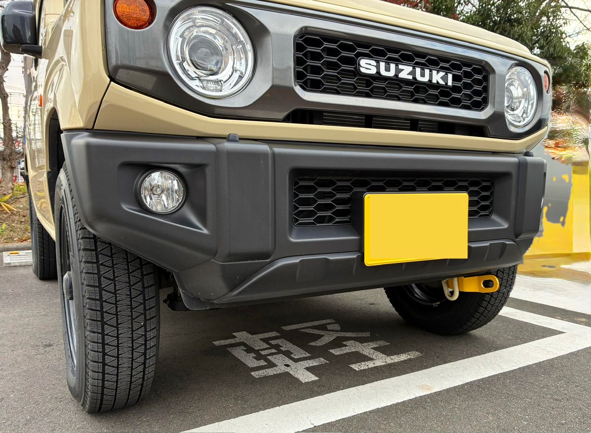 fqKhKt0VoY4xNcH's tweet image. おはよう人類。
軽自動車って所が
ホビー感あっていいんだよ。
あとはカクカクなフォルムがいい♪
#牽引フックチラ見せ 
#けん引フック
#APIO
#ジムニー
#ジムニーのある暮らし