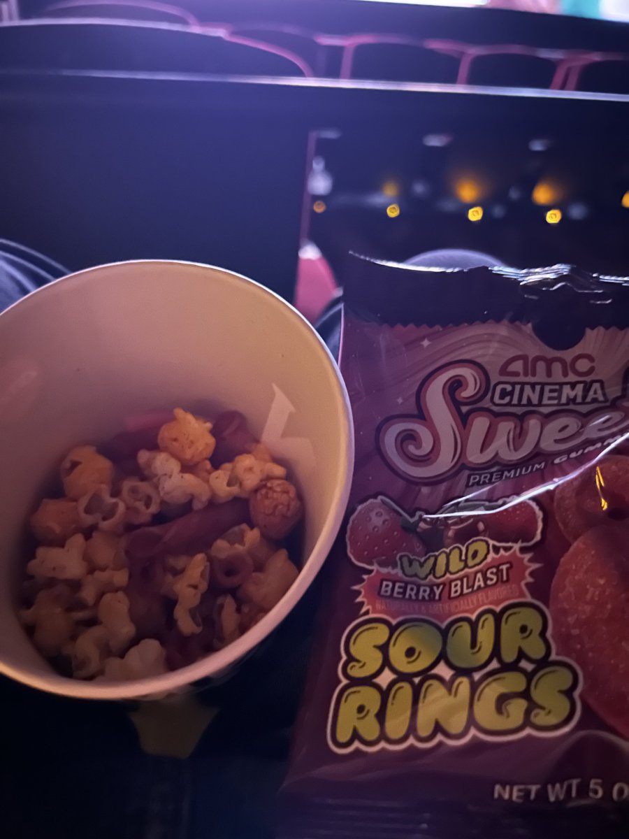 #AMC $AMC - My food watching #DedePyaarDe2 (Bollywood movie) #atAMC. 💚💚💚

<a href="/AMCTheatres/">AMC Theatres</a> <a href="/CEOAdam/">Adam Aron</a>