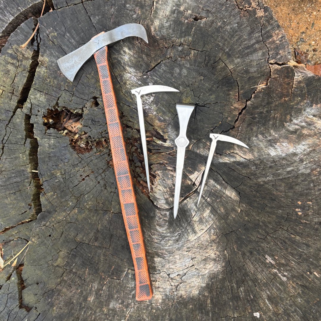 Live on the site. Small batches—FIVE or less remaining—of Backrippers, DickPicks, MicroDickpicks, and ShellRaisers are back! 

wingardwearables.com/shop-1