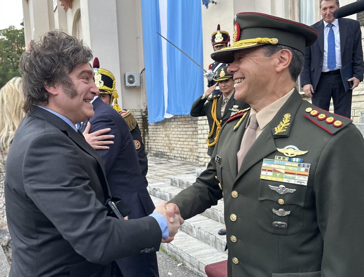 Carlos Ravazzani tweet media