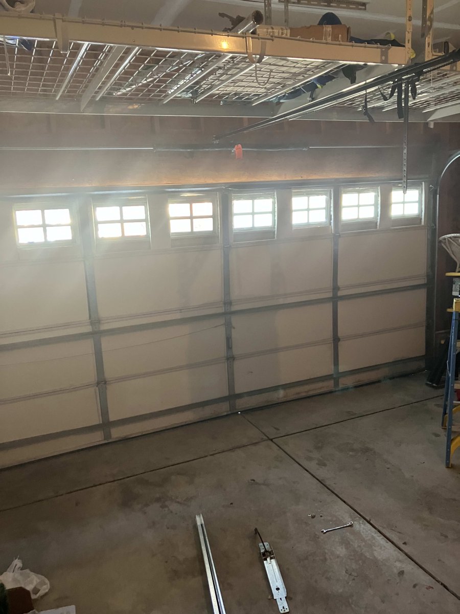 ProLiftDoorsCOS's tweet image. Our team at ProLift Garage Doors of East Colorado Springs was called in to upgrade a damaged garage door with a brand new installation. 
✅ Replaced broken panels
✅ Installed new windows for natural light
✅ Sealed edges for energy efficiency

#coloradosprings