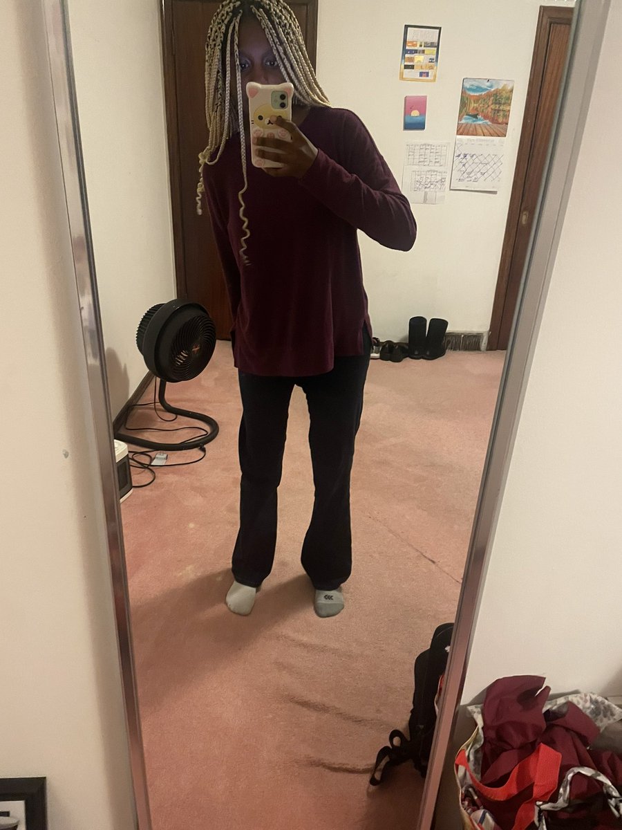 TheDemiDevil3's tweet image. Do I looks even remotely thin..? I’m just so average 😞 ugliest BMI 19.5 everrrr #edtwt