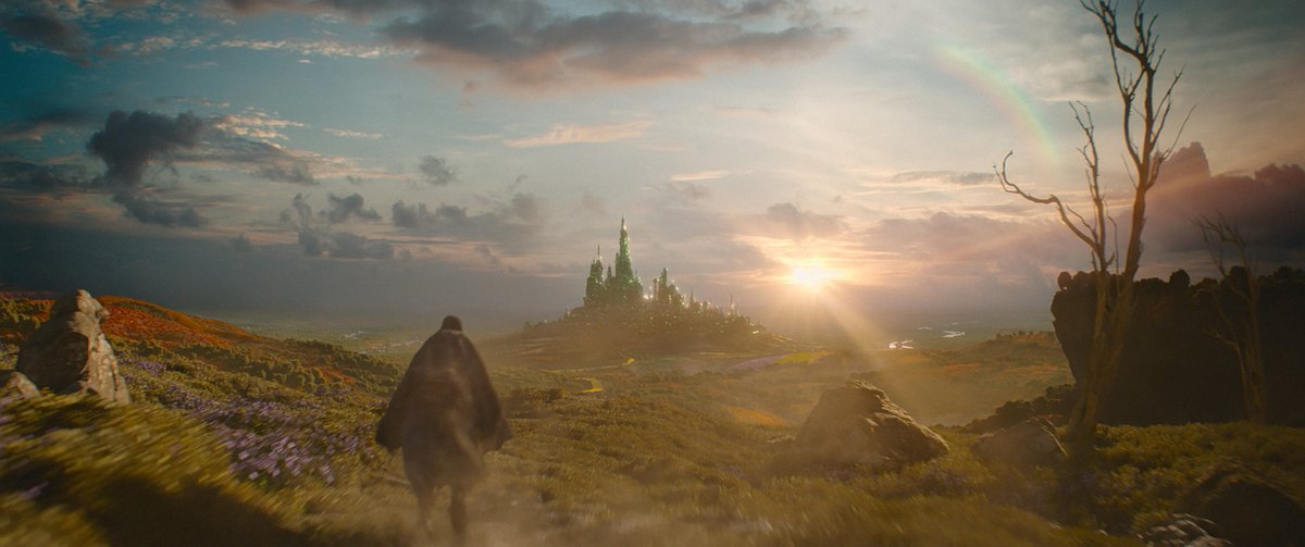 wickedmovieinfo's tweet image. i wonder what happened to these shots