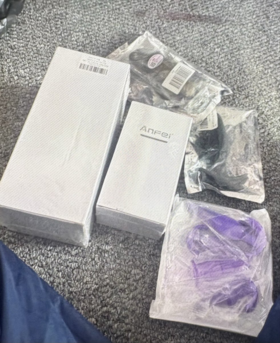 MarkKem31463201's tweet photo. Anyone on Vinted my user is keagan1266 selling adult mystery bags and sex toys https://t.co/WAz7VBVFxm