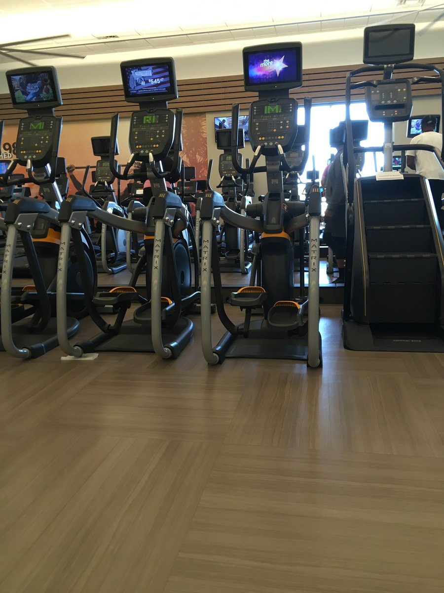 Alvarez076mm's tweet photo. Love too gym 😘💋 https://t.co/is7uufcK5i