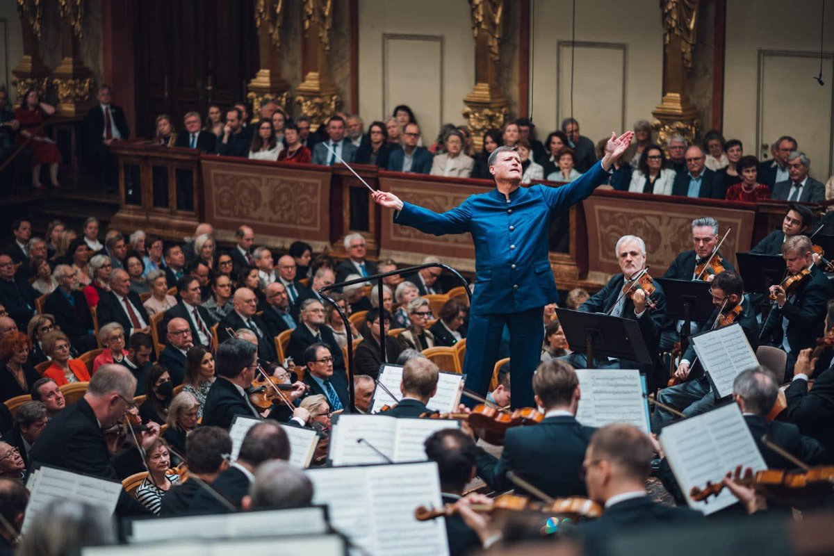 OperaLibera's tweet image. #ChristianThielemann dirige Elysium di @_samymoussa e la quinta sinfonia di #Bruckner con i #WienerPhilharmoniker.
Ecco la nostra recensione.

operalibera.net/wp/2025/11/02/…